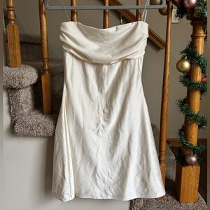 Windsor off-white Strapless Dress